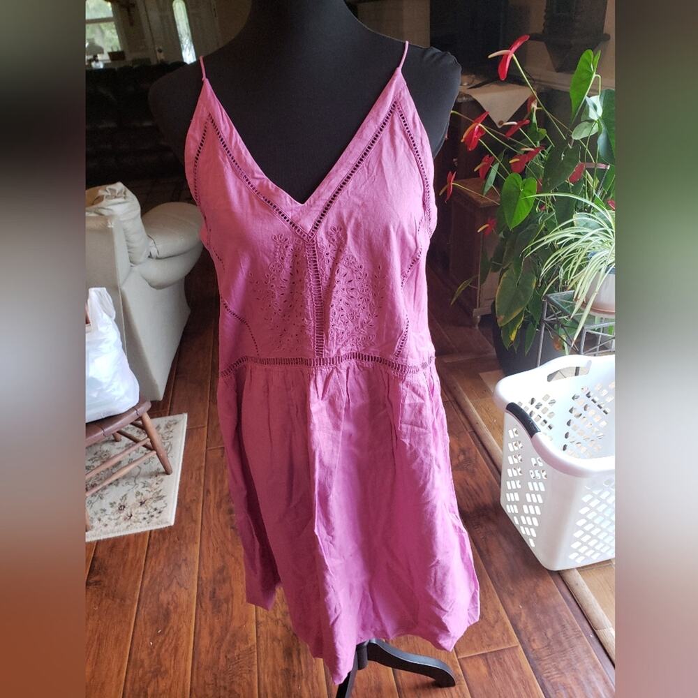 Loft S pink sleeveless eyelet front dress